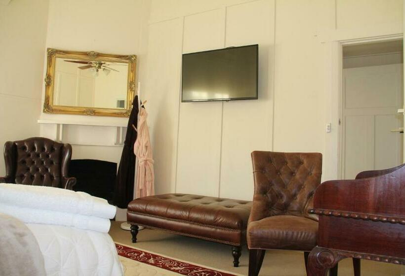 Номер Deluxe Кровать Кинг, Mentor Chambers Apartment Bed & Breakfast