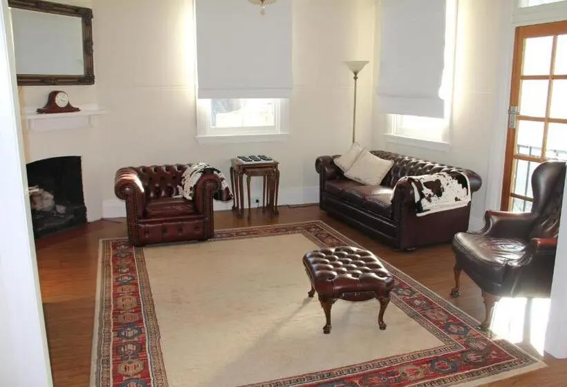 1ベッドルームアパートメント, Mentor Chambers Apartment Bed & Breakfast