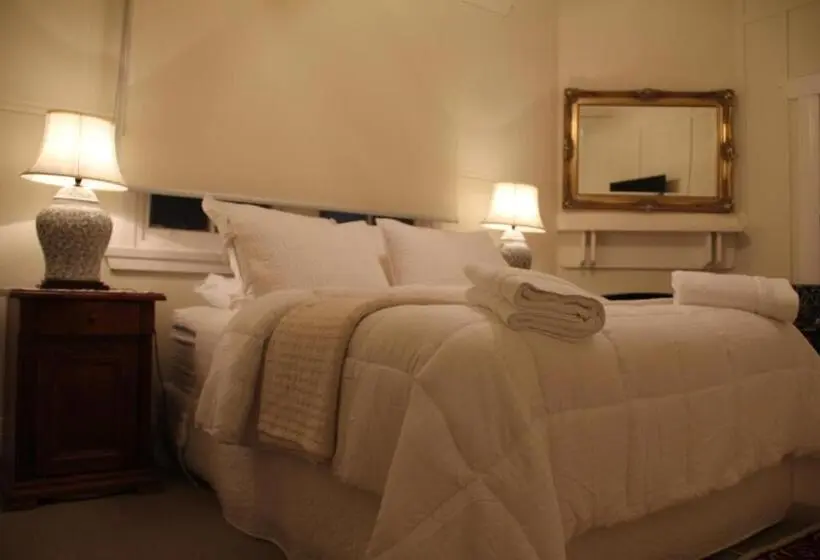 デラックスルーム, Mentor Chambers Apartment Bed & Breakfast