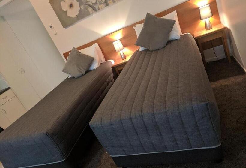 חדר סטנדרט עם מיטת קינג, Metung Waters Motel And Apartments