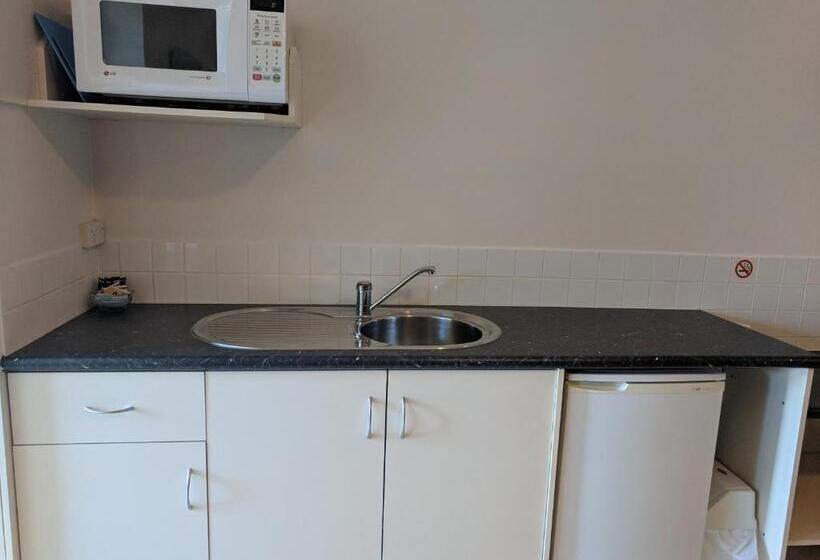 חדר סטנדרט מותאם לאדם עם מוגבלויות, Metung Waters Motel And Apartments