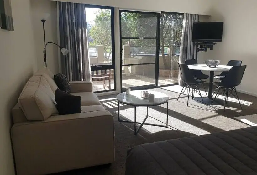 キングサイズベッドのスタンダードルーム, Metung Waters Motel And Apartments