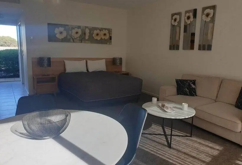 キングサイズベッドのスタンダードルーム, Metung Waters Motel And Apartments