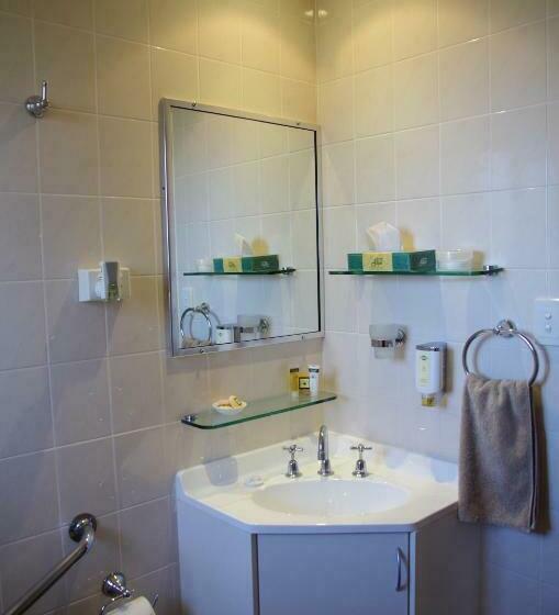 スタンダードルーム, Stannum Lodge Motor Inn