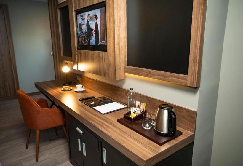 سوییت خانوادگی, Nova Suite