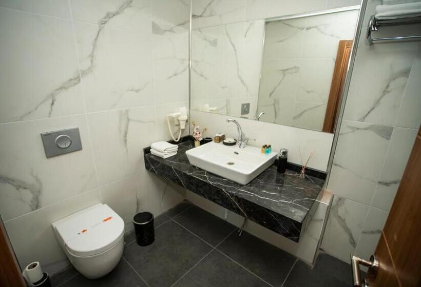 سوییت خانوادگی, Nova Suite