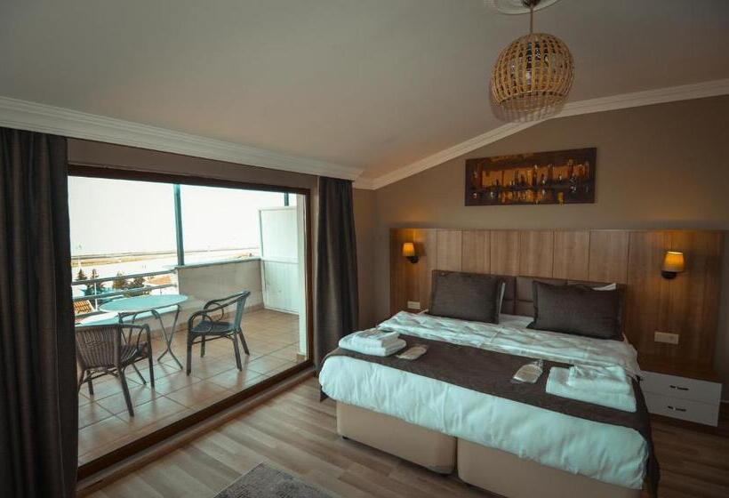 سوییت جونیور با چشمانداز دریا, Nova Suite