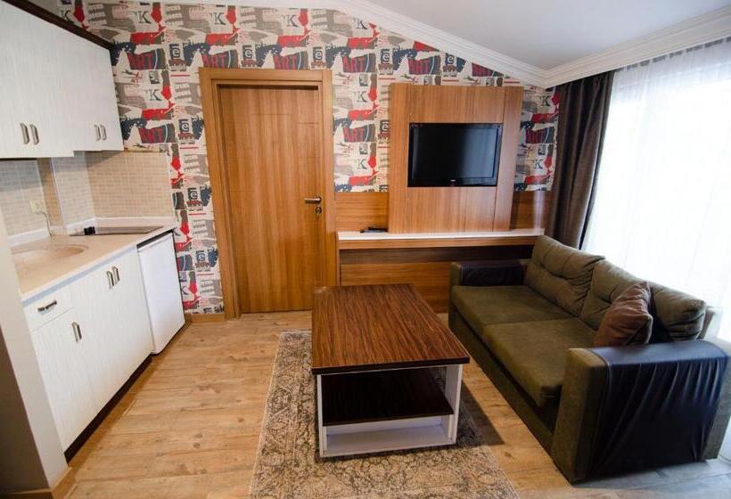 اتاق سوپریور سه تخته, Nova Suite