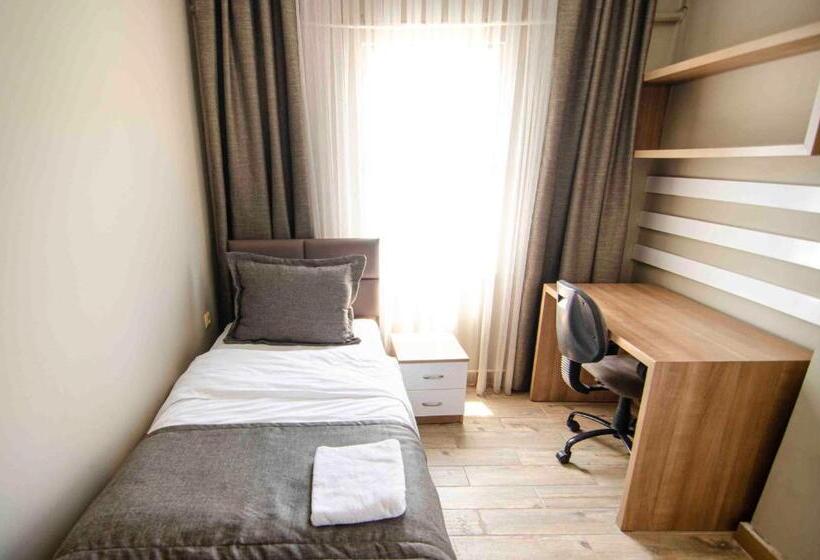 اتاق سوپریور سه تخته, Nova Suite