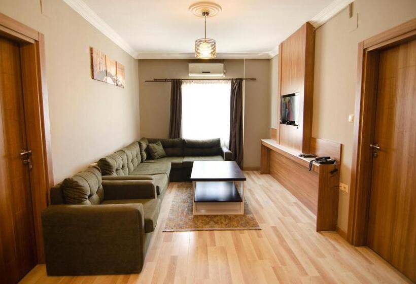 سوییت خانوادگی, Nova Suite