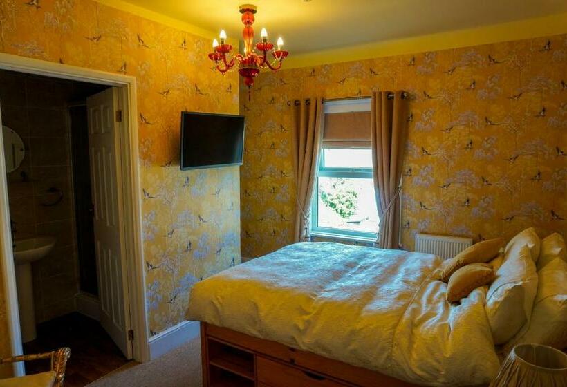 디럭스 룸 측면 바다 전망, The Bell Lodge