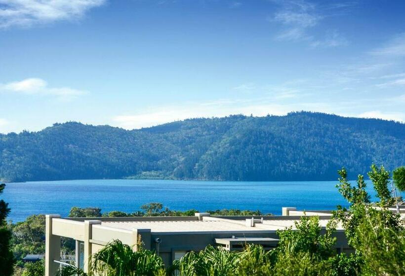 آپارتمان 3 خوابه با چشم‌انداز دریا, Pinnacle Apartments