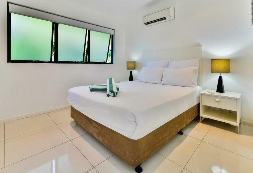 آپارتمان 3 خوابه با چشم‌انداز دریا, Pinnacle Apartments