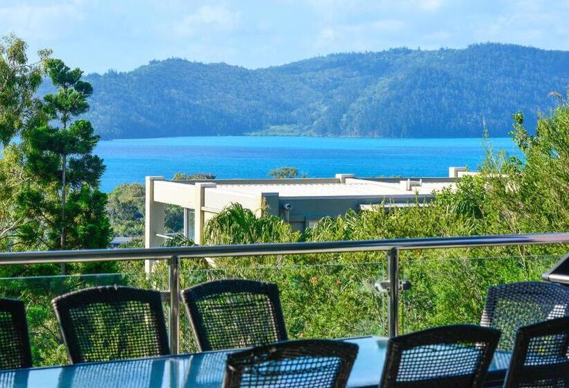 آپارتمان 3 خوابه با چشم‌انداز دریا, Pinnacle Apartments