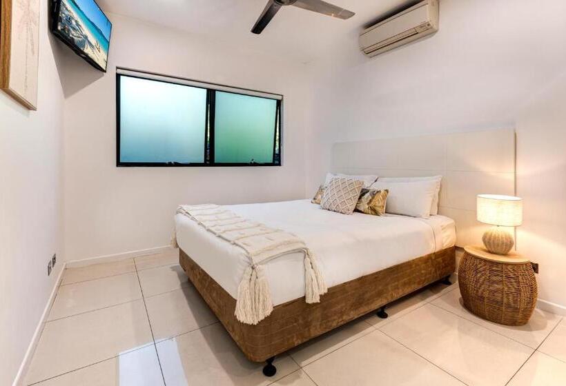 آپارتمان 3 خوابه, Pinnacle Apartments