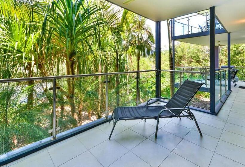 آپارتمان 3 خوابه, Pinnacle Apartments