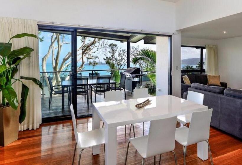 דירת 2 חדרים נוף לים, Pinnacle Apartments