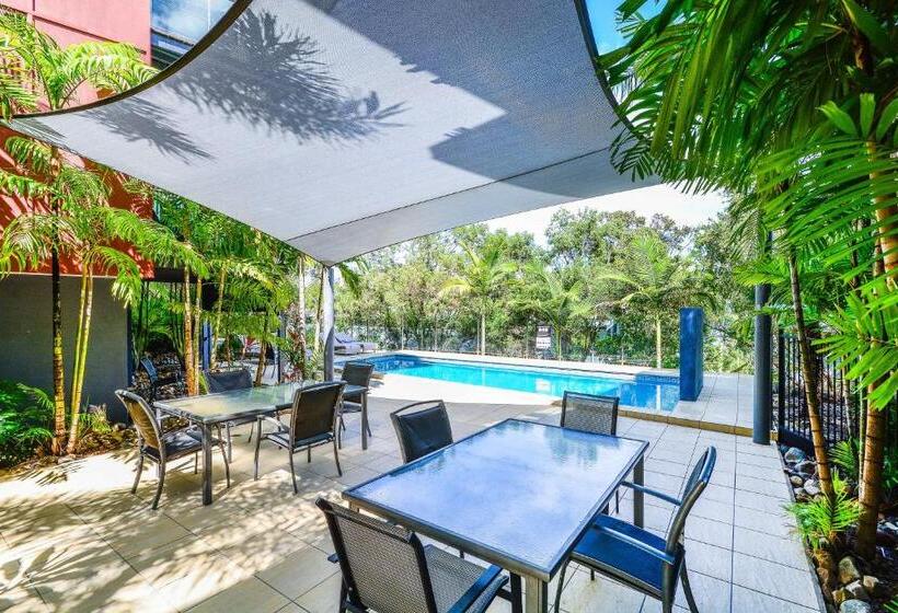 Апартаменты 2 Спальни Вид на Море, Pinnacle Apartments