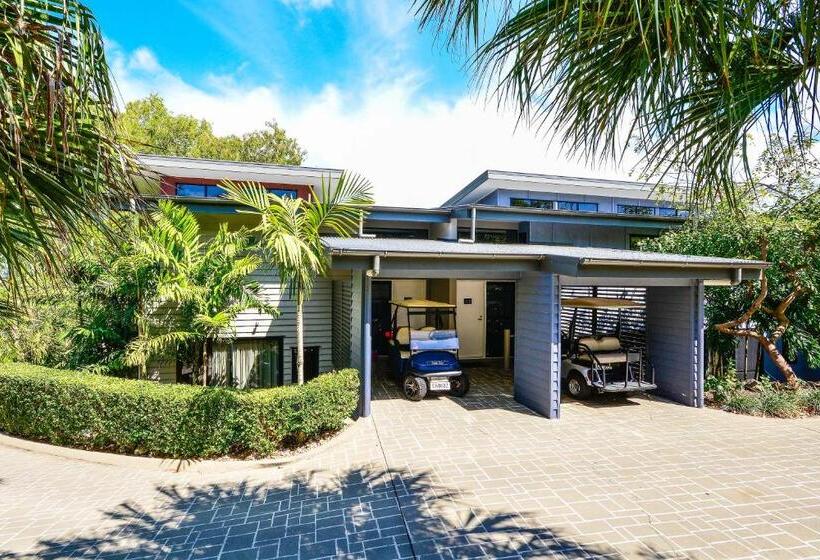 آپارتمان 2 خوابه با چشم‌انداز دریا, Pinnacle Apartments