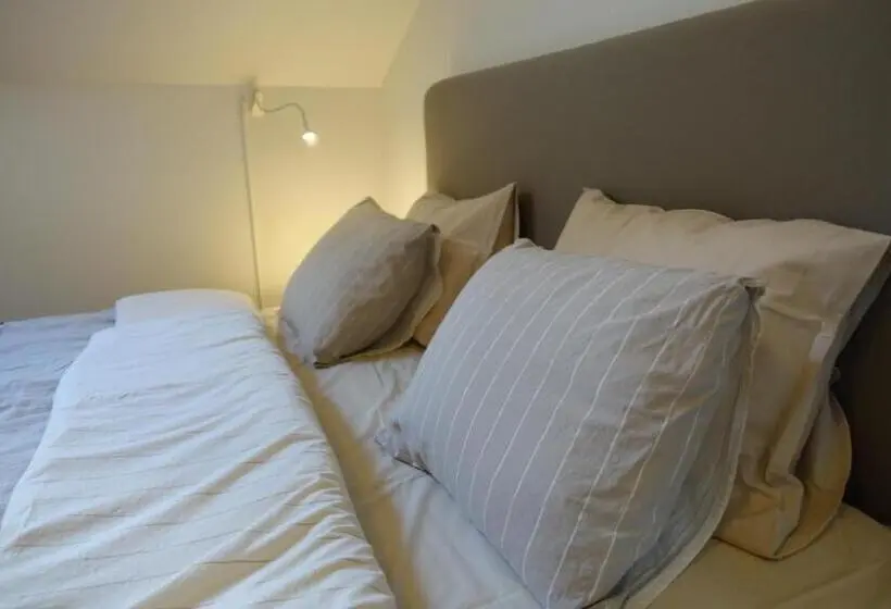Habitació Estàndard Bany Compartit, Pizza House Bed & Breakfast