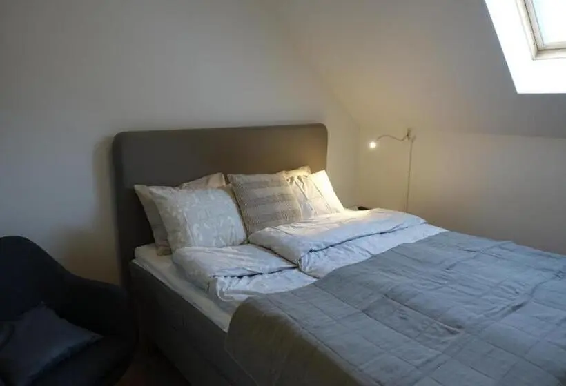 Habitació Estàndard Bany Compartit, Pizza House Bed & Breakfast