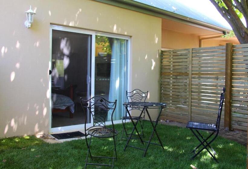 إستوديو قياسى, Richmond Coachmans Rest