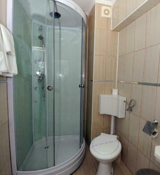 标准间, Gura Diham