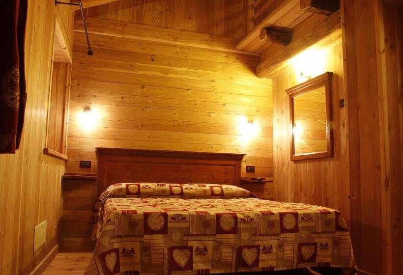 غرفة عائلية, Affittacamere Grand Saint Bernard