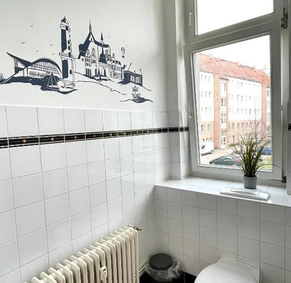 ルームシェアのワンベッド, Blue Doors Hostel Altstadt