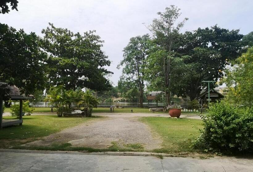 غرفة قياسية, Buasawan Resort & Restaurant