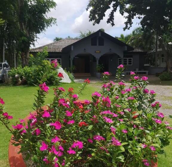 غرفة قياسية, Buasawan Resort & Restaurant