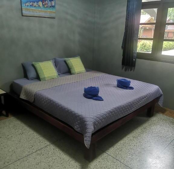 غرفة سوبيريور, Buasawan Resort & Restaurant