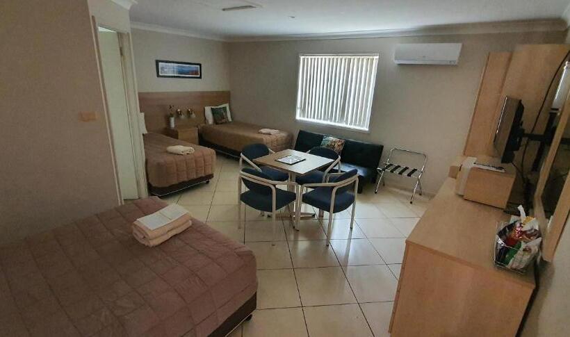 패밀리 룸, Central Motel Nelson Bay