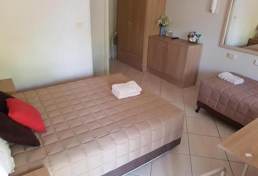 스탠다드 룸, Central Motel Nelson Bay