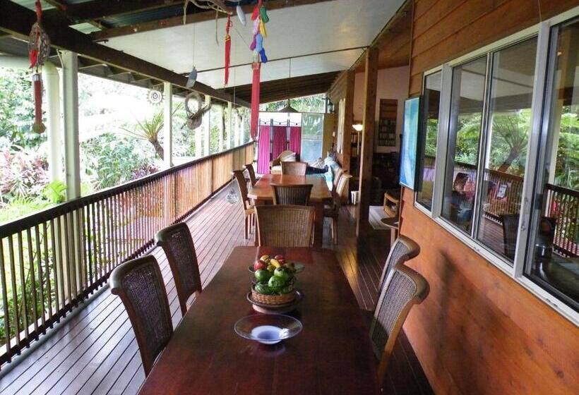 Номер Стандарт Индивидуальный с Балконом, Epiphyte B & B