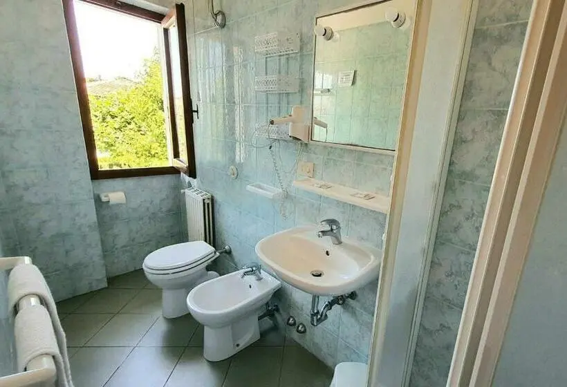 スタンダードルーム, Bed&breakfast Villa Lorena