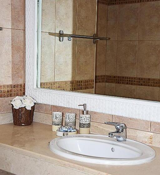 침실 1개 복층 룸, Toro Negro