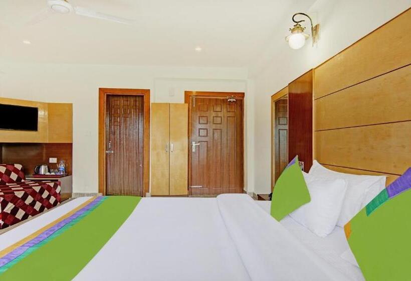 غرفة ديلوكس ذات إطلالة, Treebo Trend Winterland