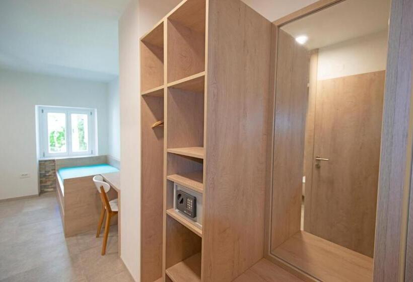 اتاق استاندارد, Old Town Rooms Piran