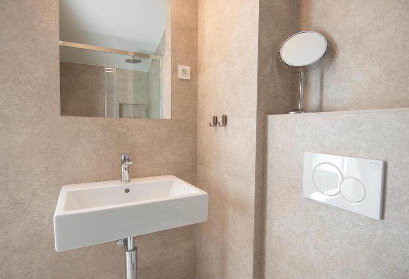 اتاق استاندارد با تراس, Old Town Rooms Piran