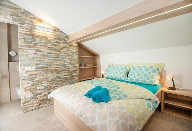 اتاق استاندارد با تراس, Old Town Rooms Piran