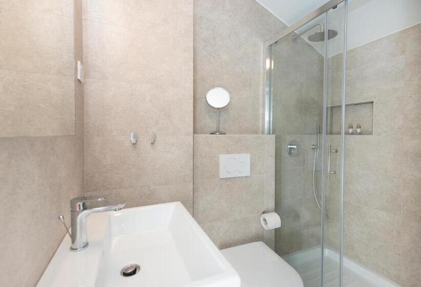 اتاق استاندارد با تراس, Old Town Rooms Piran