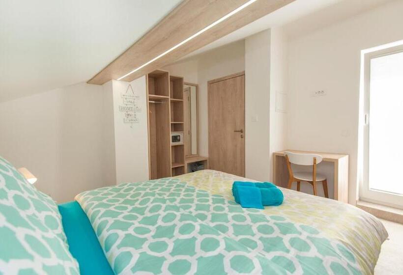 اتاق استاندارد با تراس, Old Town Rooms Piran