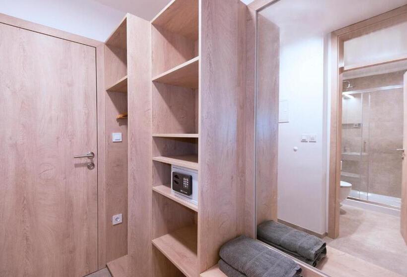 اتاق استاندارد, Old Town Rooms Piran