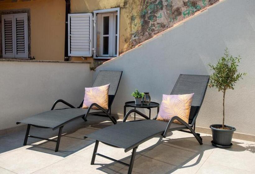 اتاق استاندارد با تراس, Old Town Rooms Piran