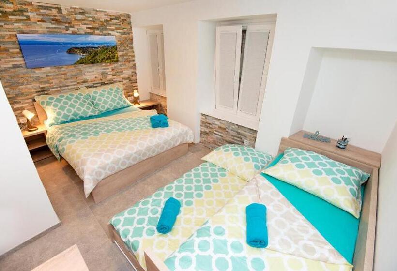 اتاق استاندارد, Old Town Rooms Piran