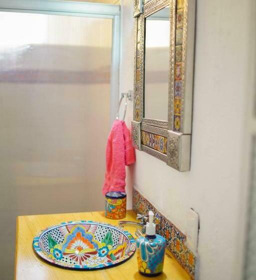 Standard Triple Room, Hostal Tlaquepaque