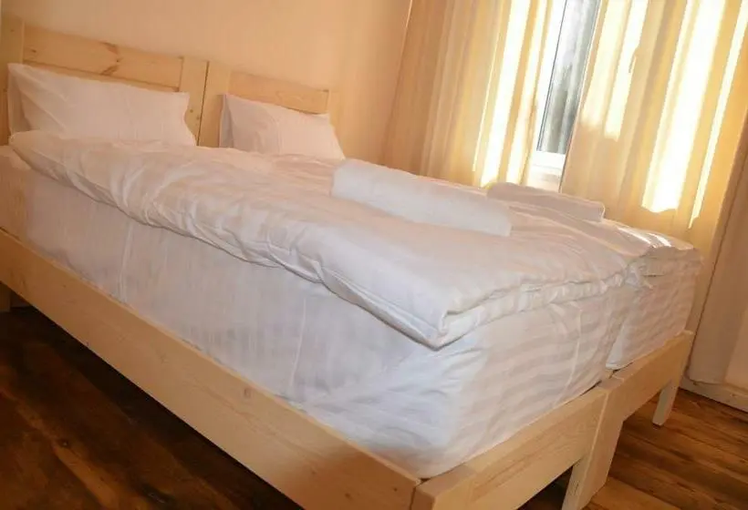 اتاق استاندارد, Petit Dilijan