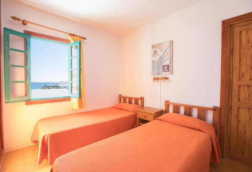 شقة غرفة واحدة, Apartamentos Celeste