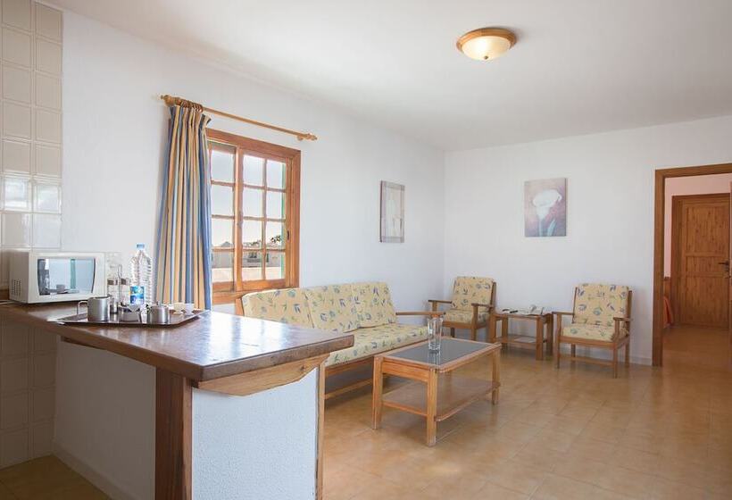 شقة غرفة واحدة, Apartamentos Celeste